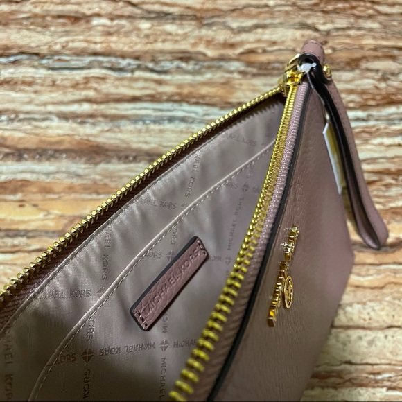 Michael Kors Jet Set Dark Fawn Pebble Leather Large Zip Clutch Wallet Wristlet - Picture 5 of 5